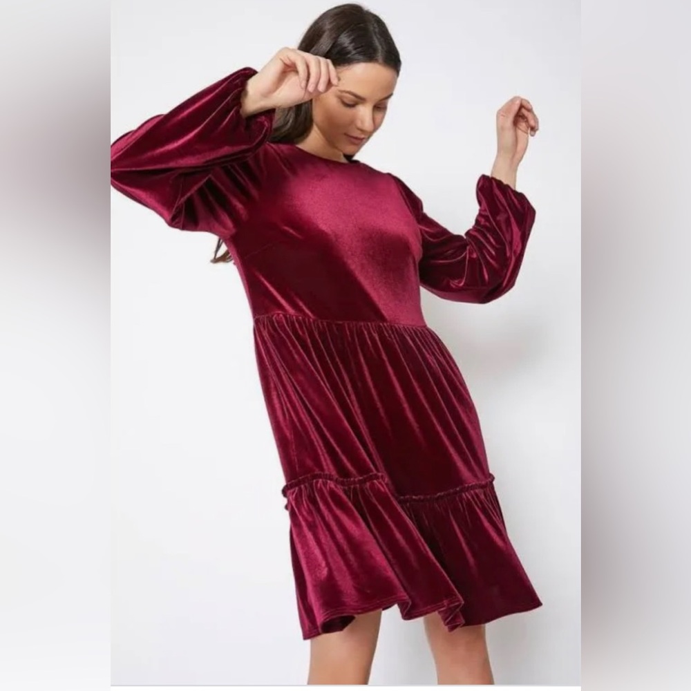 Red Velvet Anthropologie RO&DE Dress